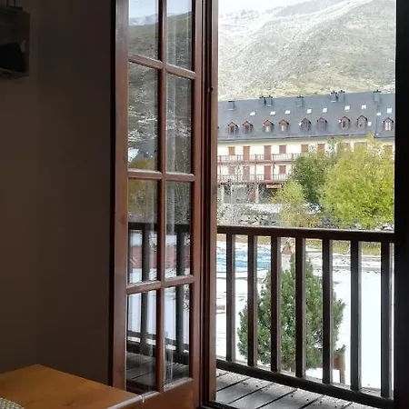 Apartment Sweet Dreams Boi *